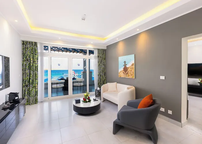 Naama Bay & Sharm el-Sheikh